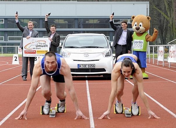 Toyota ist Offizieller Sponsor der 12. IAAF Leichtathletik WM berlin2009TM-Für die Umwelt am Start ist das gemeinsame Motto mit dem Nationalen WM-Sponsor Deutsche Post. Foto: Toyota Deutschland